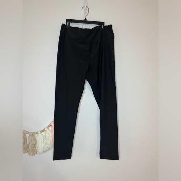 Women’s sweat shaper pants 🛍 - Picture 1 of 2
